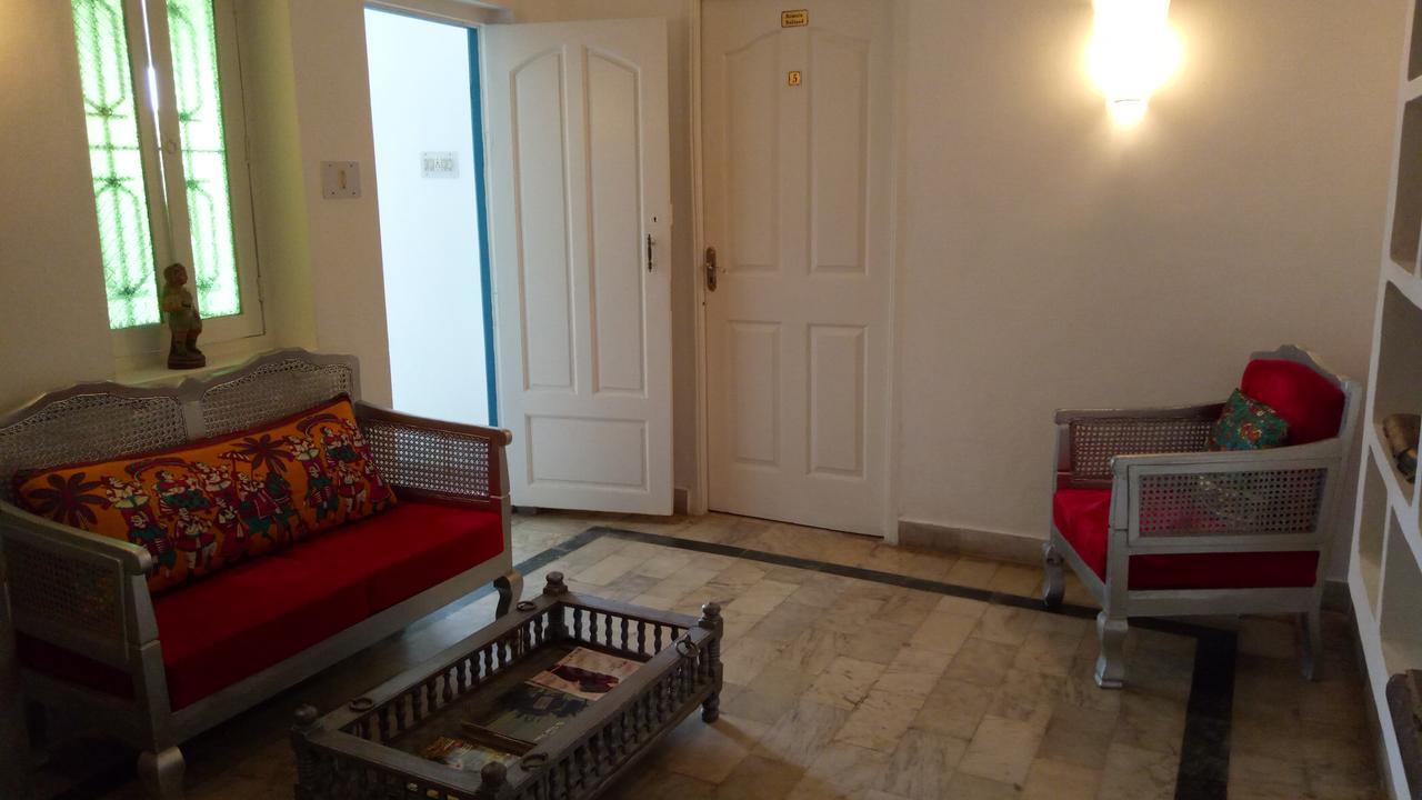 L'Escale Hotel Puducherry Zewnętrze zdjęcie